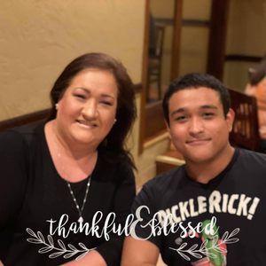 Meet your Posher, Noemi